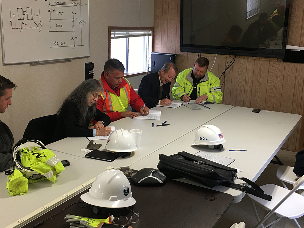 Rush University Medical Center New Ambulatory Building signing photo