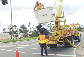 Photo courtesy of FEMA. This picture shows actual disaster site work conditions and may not illustrate proper safety and health procedures.