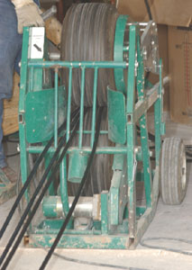 Figure 2 Large mechanical wire puller.