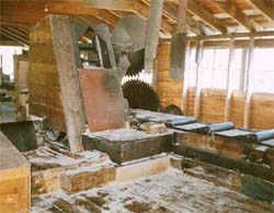 Double circular mill.