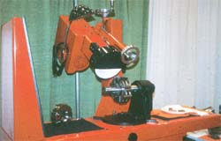 Modern saw blade sharpener