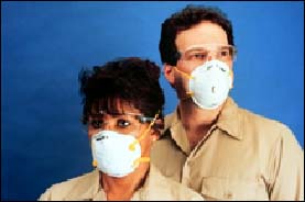 Particulate air-purifying respirator (APR), N95