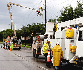 Photo courtesy of FEMA. This picture shows actual disaster site work conditions and may not illustrate proper safety and health procedures.