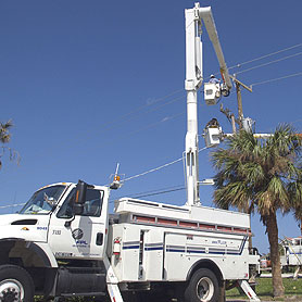 Photo courtesy of FEMA.  This picture shows actual disaster site work conditions and may not illustrate proper safety and health procedures.