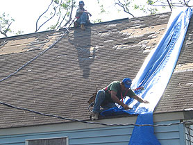 Photo courtesy of the U.S. Army Corp of Engineers.  This picture shows actual disaster site work conditions and may not illustrate proper safety and health procedures.