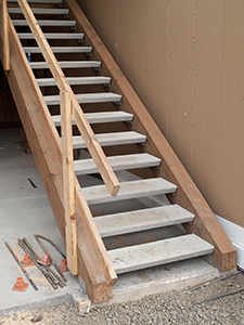 Figure 6. Stairrail with effective handrail